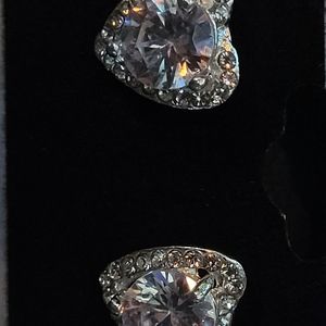 Earings